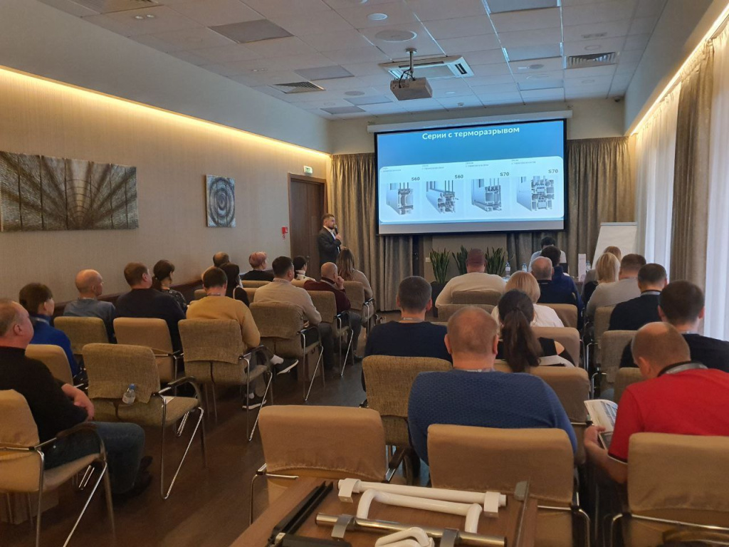 photo144621.jpg photo144621.jpg