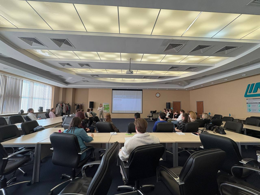 photo_2025-04-16_22-42-54.jpg photo_2025-04-16_22-42-54.jpg